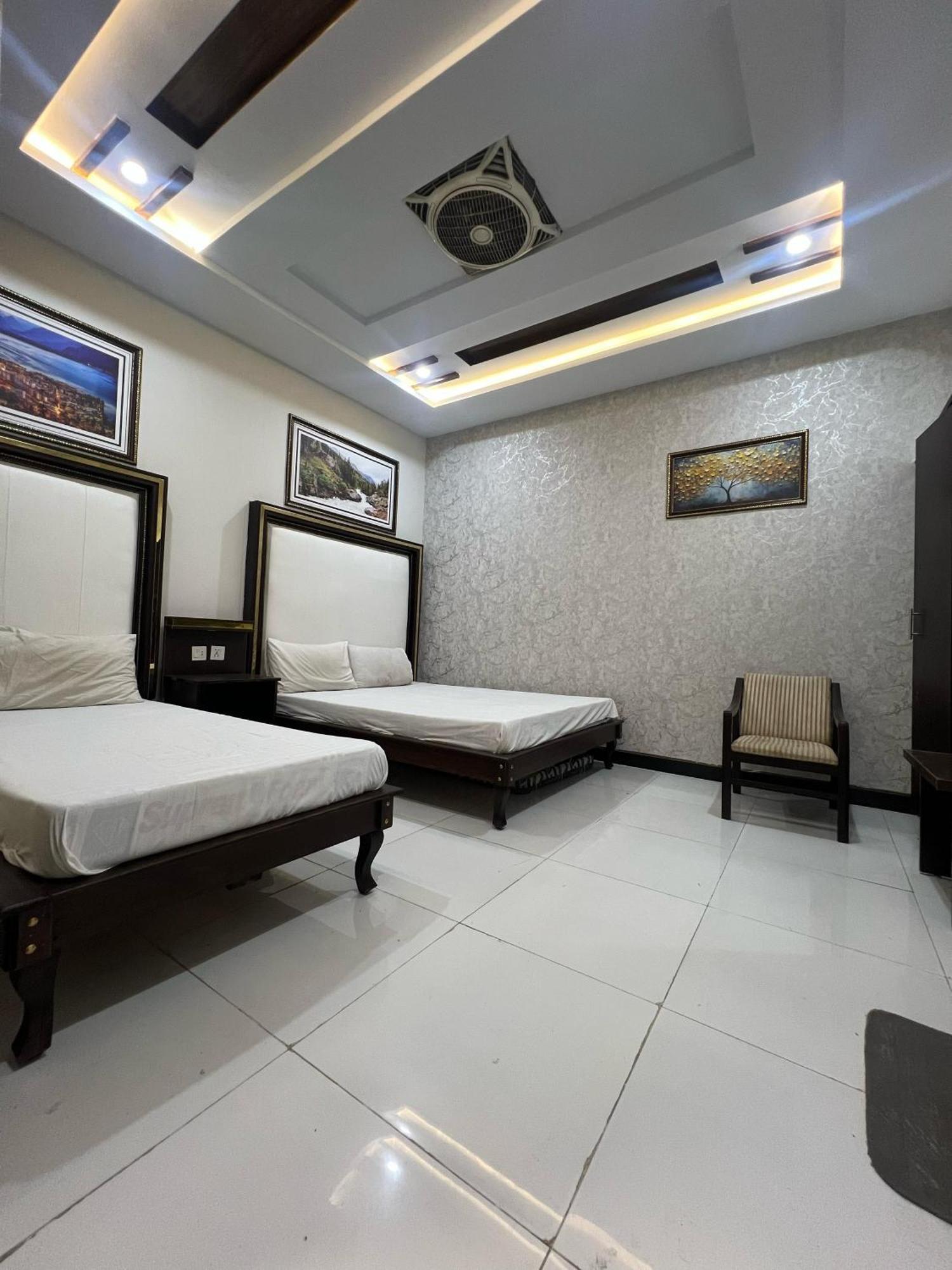 Oriole Guest House Economy Living Islamabad Ngoại thất bức ảnh